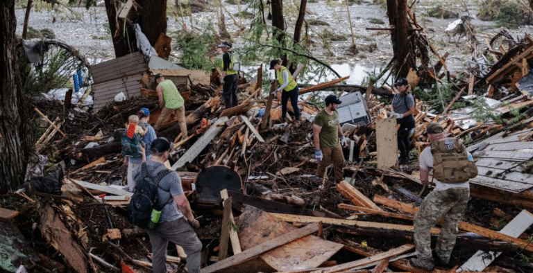 Texas Holds Vigil for Flood Victims as Search for Missing Continues